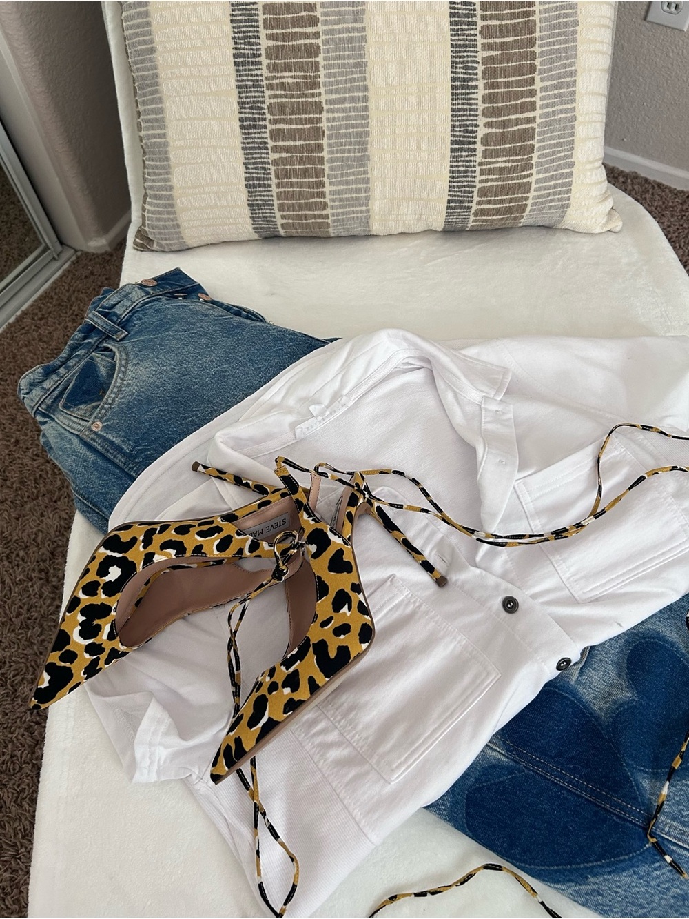 Steve Madden Leopard Lace-Up Pointed Heels - Yellow/Black/White NIB - Picture 2 of 15